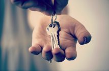 Four Key Challenges in Pastoral Transitions A hand holding a set of keys embarking on one of life's transitions