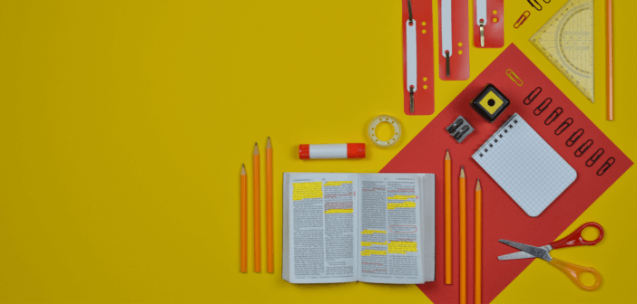 A perfectionist's super organized desk