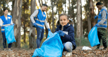 Family volunteering togther