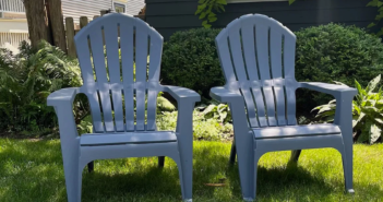 Adirondack chairs in the front yard. Photo by Nancy E. Anderson from evanstonroundtable.com