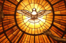 Stained glass depiction of the Christian Holy Spirit as a dove, by Gian Lorenzo Bernini, in the apse of Saint Peter's Basilica, c. 1660